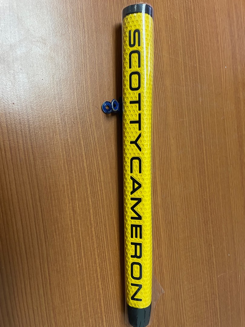 Putter grip, Sports Equipment, Sports & Games, Golf on Carousell