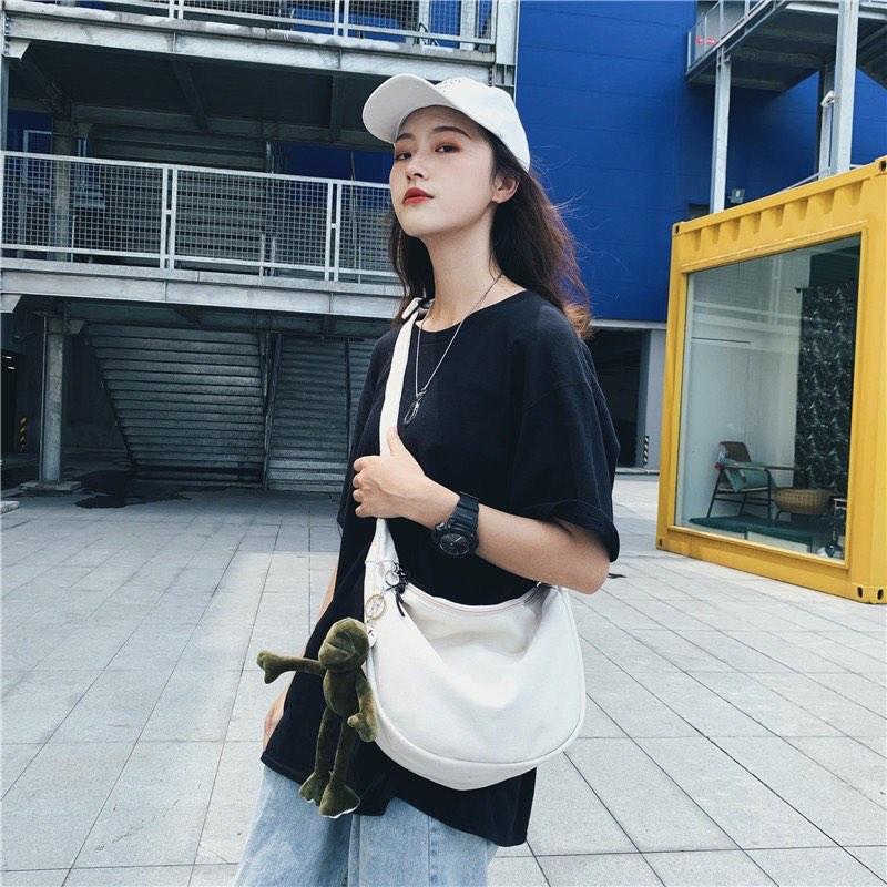Ready Stock In Malaysia Quita Crossbody Bag Women Harajuku Canvas Bag Student Shoulder Beg Sling Bag Women Beg Ootd Viral Beg Silang