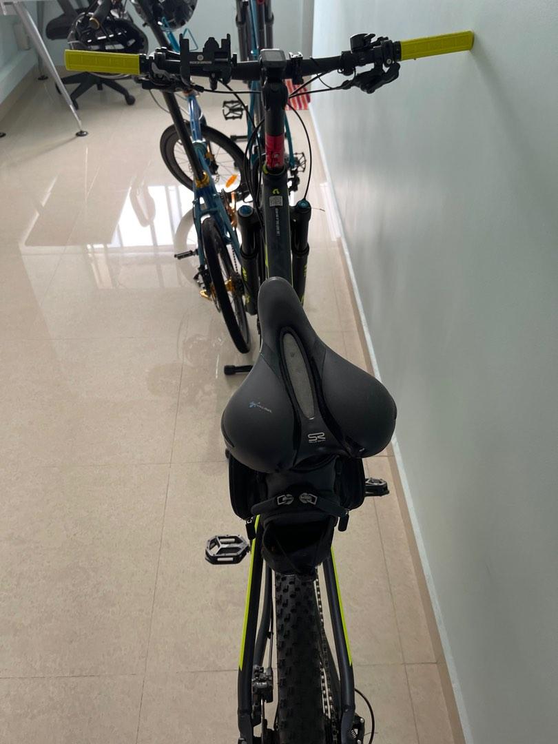 Scott 2017 version (Category: Bicycles) located in Singapore. Submitted by satuamulet (Listing ID 1190019088, Image 4). Description: Selling away this beauty due to ride lesser , brought it at around 1600 and without upgrade. If you keen to take it pm me .