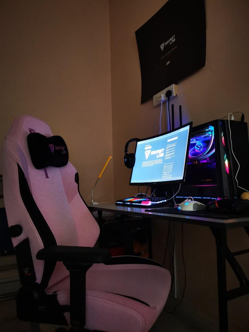 Secretlab omega hotsell pink