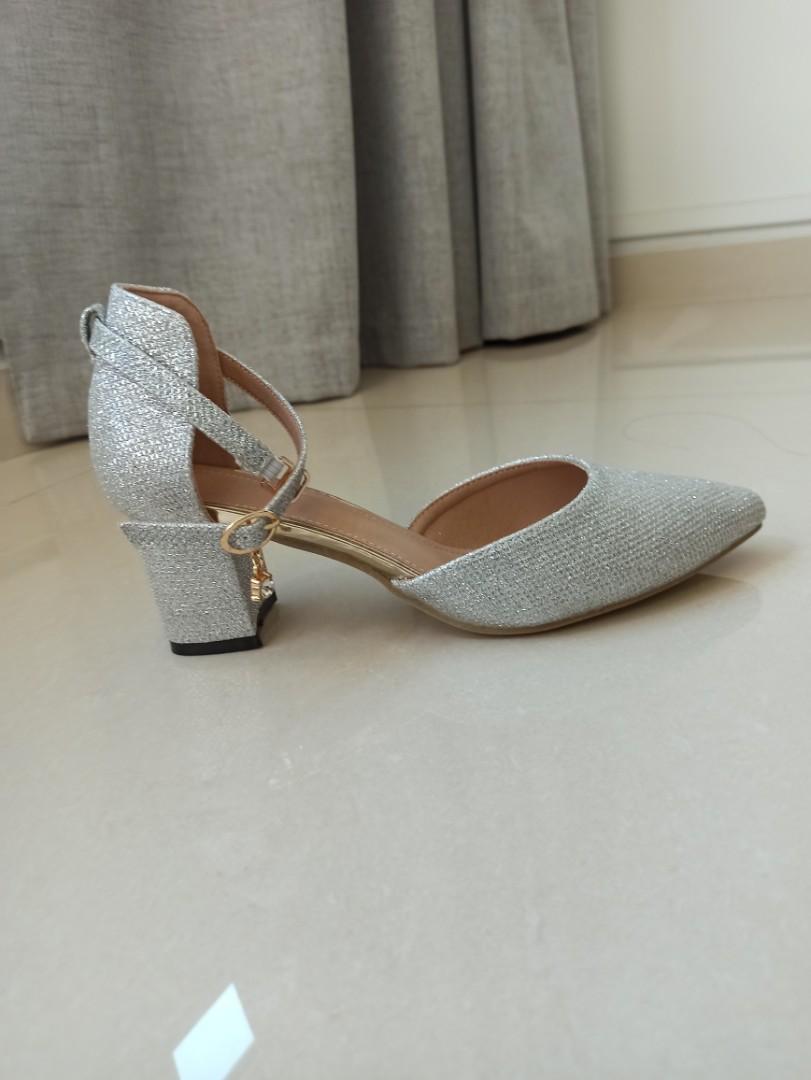 Glitter wide hotsell fit shoes
