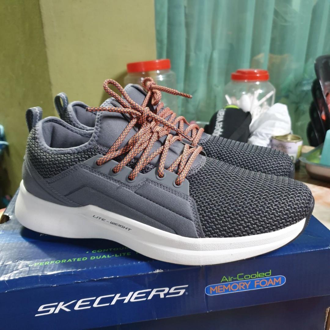Skechers air cooled shop memory foam lite weight