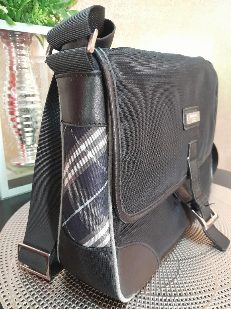 Harga beg burberry original shop