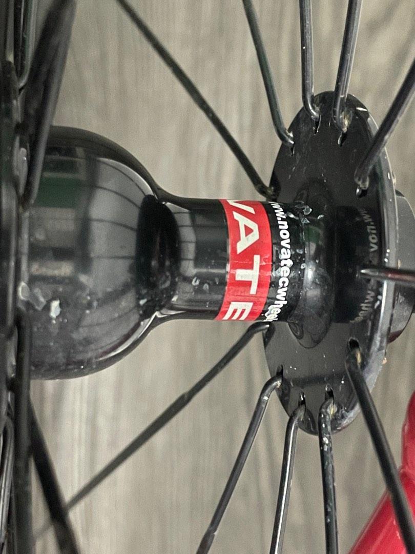 Specialized allez Road Bike (S size), Sports Equipment, Bicycles