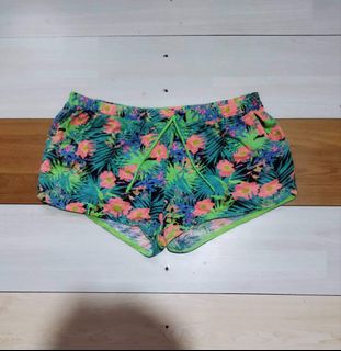 (Category: ) located in . Submitted by lilyvuitton (Listing ID 1190008270, Image 1). Description: .