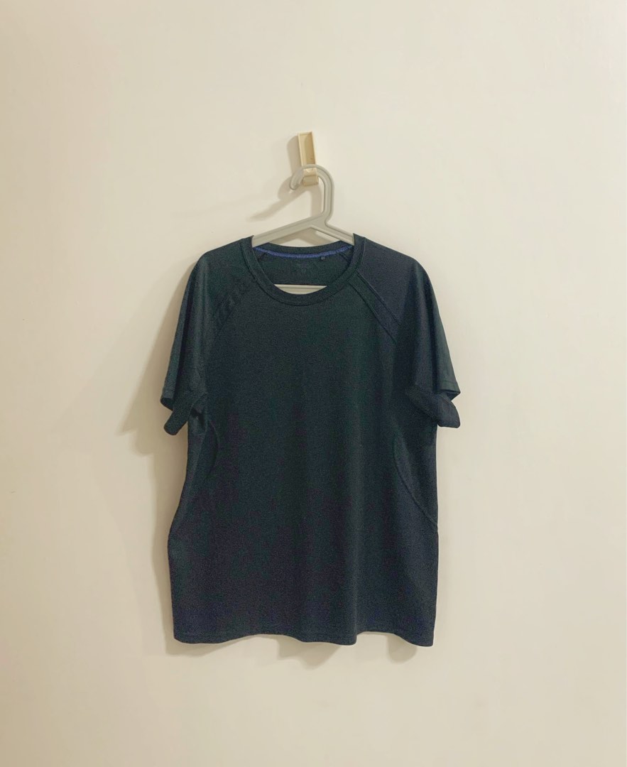 uniqlo dri fit polo