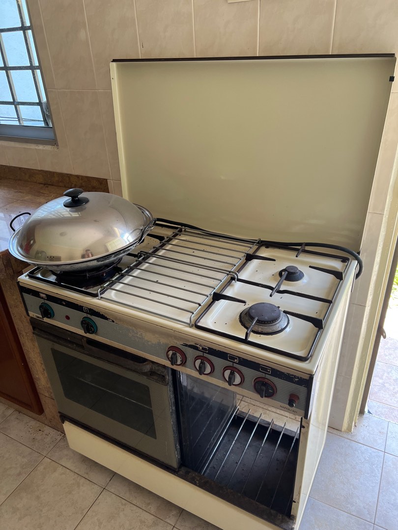 Used kitchen gas hobs and electric oven, TV & Home Appliances, Kitchen