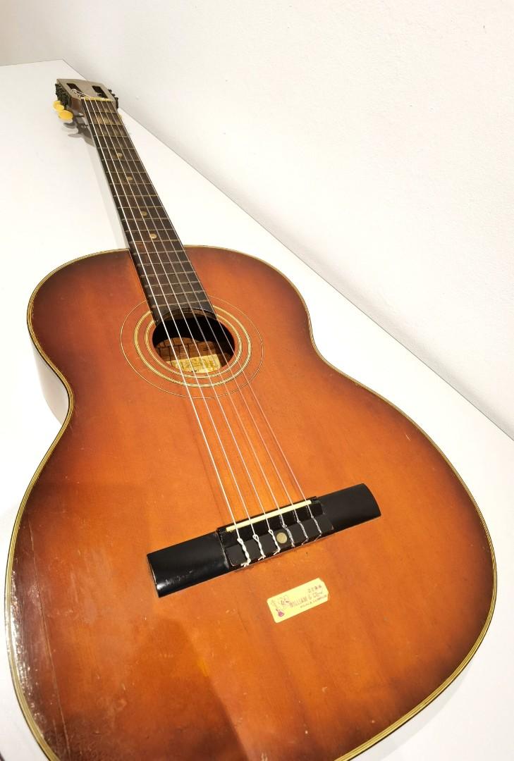 Yamaha dynamic shop guitar no 10
