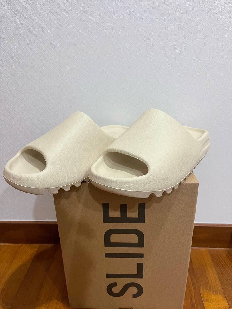 Fake yeezy bone 2025 slides