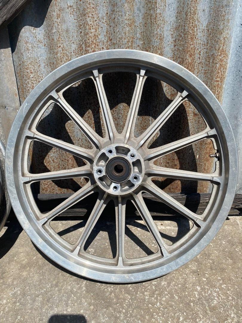 13 spokes Mag wheels Harley Davidson rim sportrim tubeless, Auto