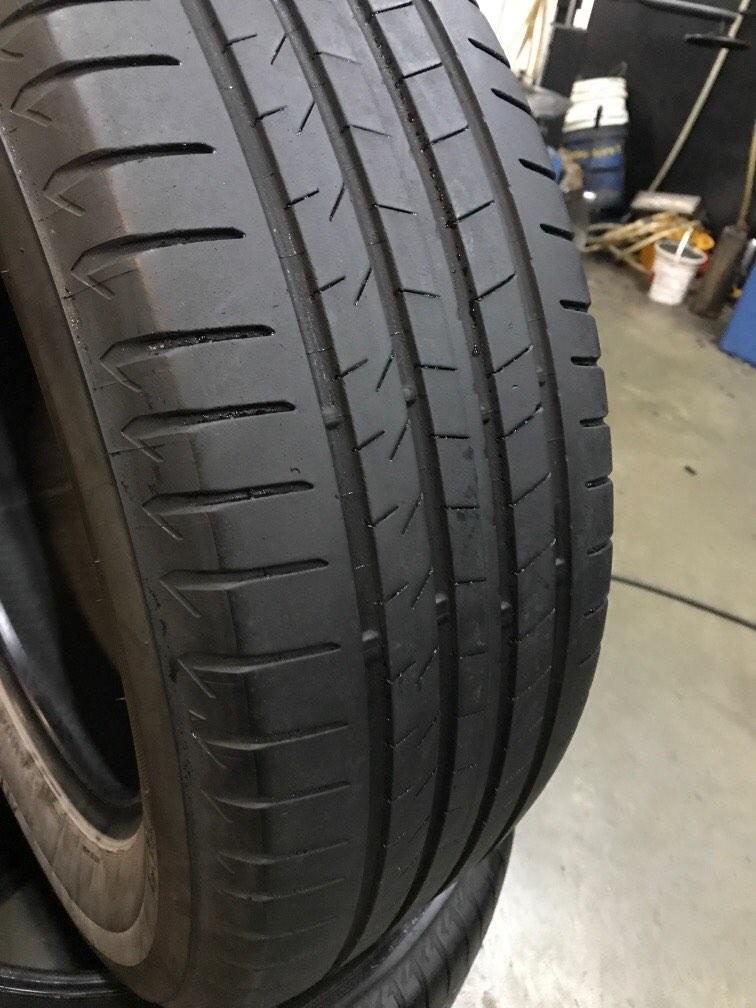 215/60/17 Bridgestone tyres!!!, Car Accessories, Tyres & Rims on Carousell