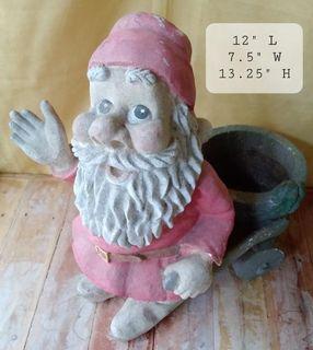 3.37kg Vintage Resin Santa with Cart Statue Planter Garden Gnome