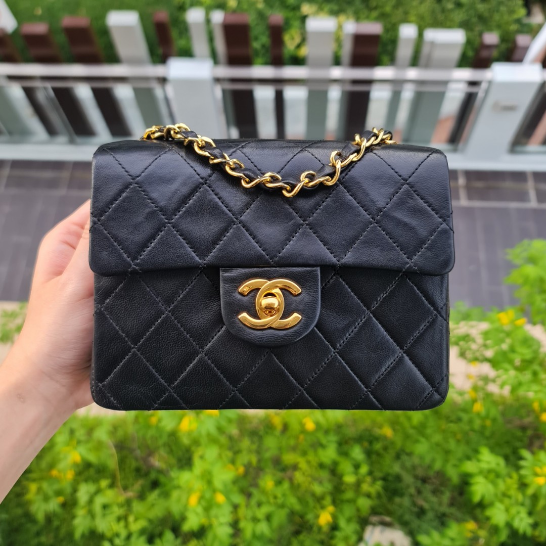 [SOLD] VINTAGE CHANEL CLASSIC MINI SQUARE FLAP BAG CF 17CM 17 CM BLACK  LAMBSKIN 24K GHW GOLD HARDWARE, Luxury, Bags & Wallets on Carousell