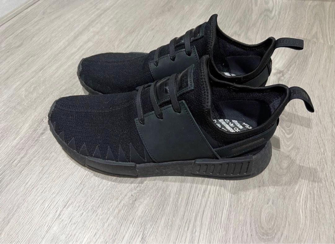 Adidas nmd triple black neighborhoods 2025