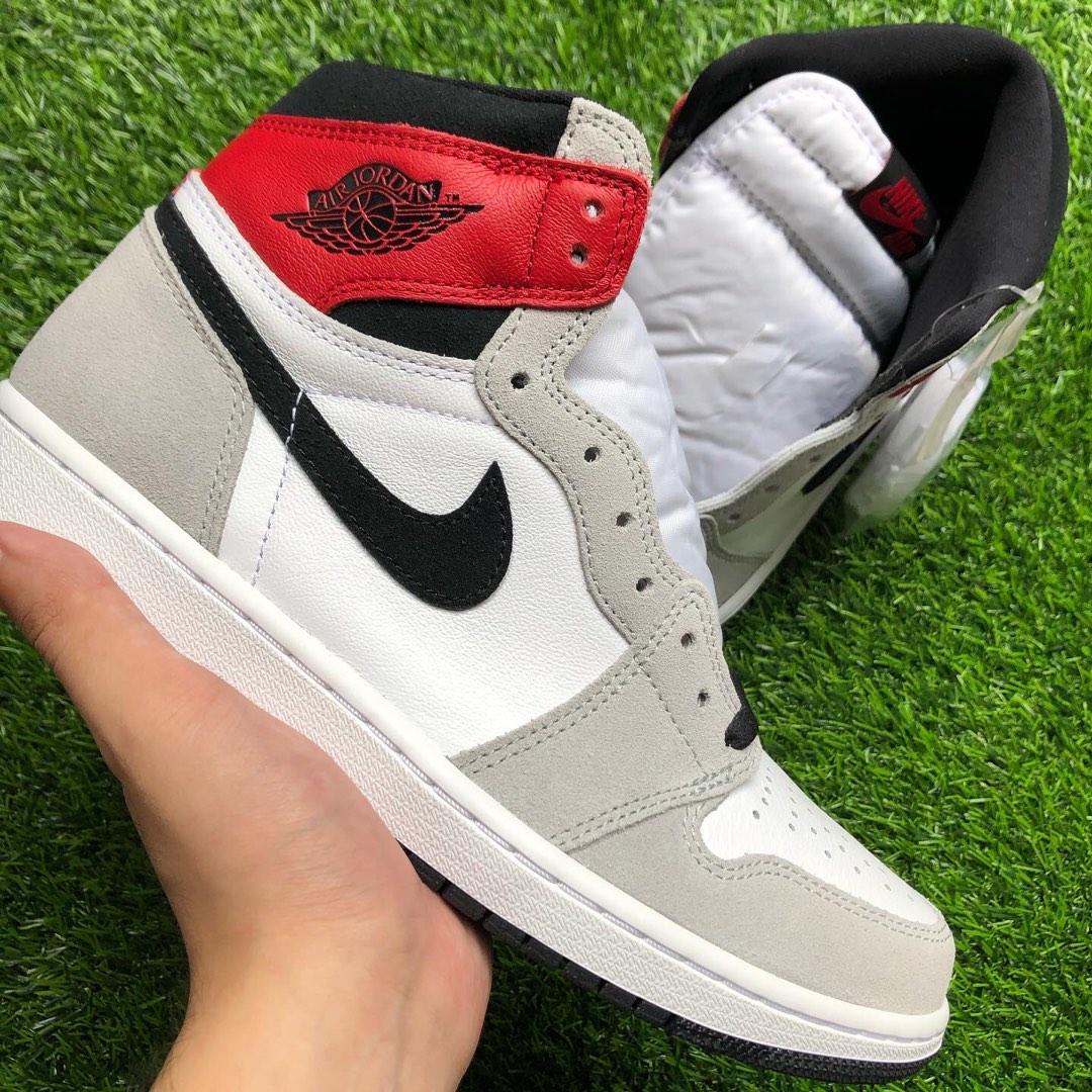 Air Jordan Retro High OG 'Light Smoke Grey', Men's Fashion, Footwear,  Sneakers on Carousell