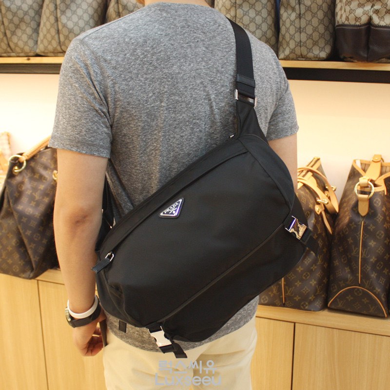 Authentic Prada Black Tessuto Nylon Waist Bag Luxury Bags