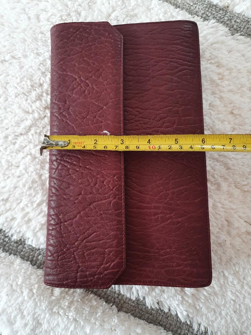 Authentic walrus skin crossbody, Luxury, Bags & Wallets on Carousell