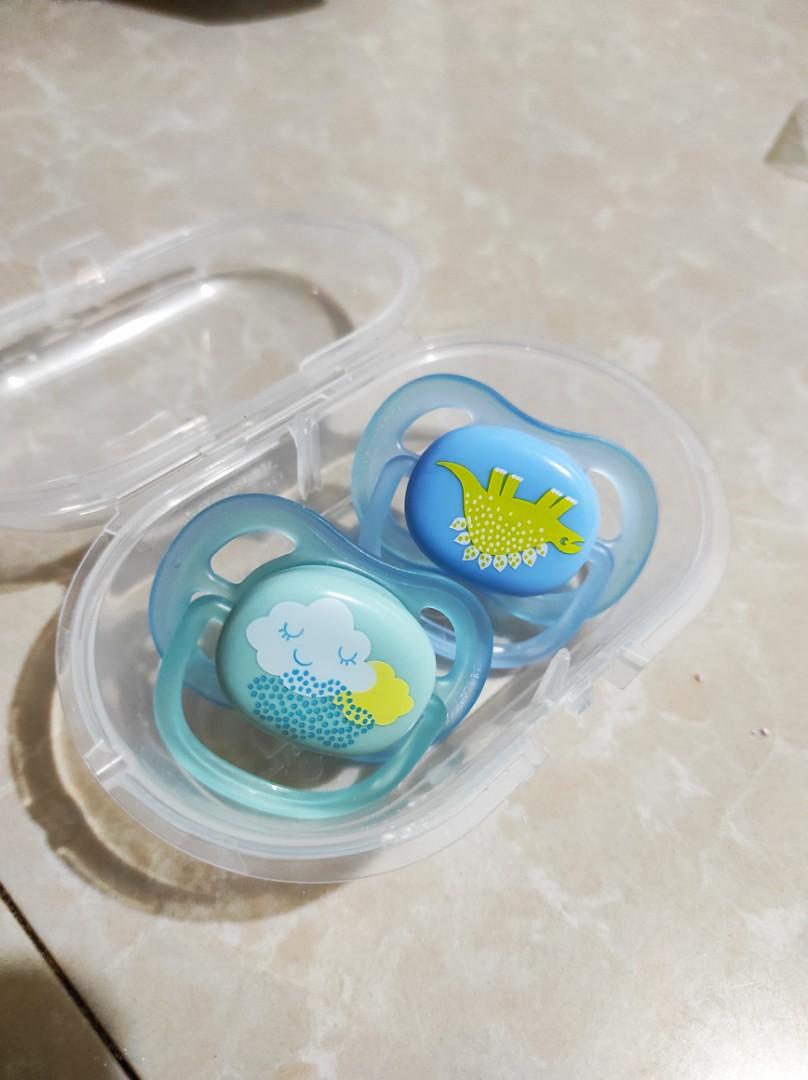 Avent original pacifier, Babies & Kids, Nursing & Feeding, Soothers & Pacifiers on Carousell