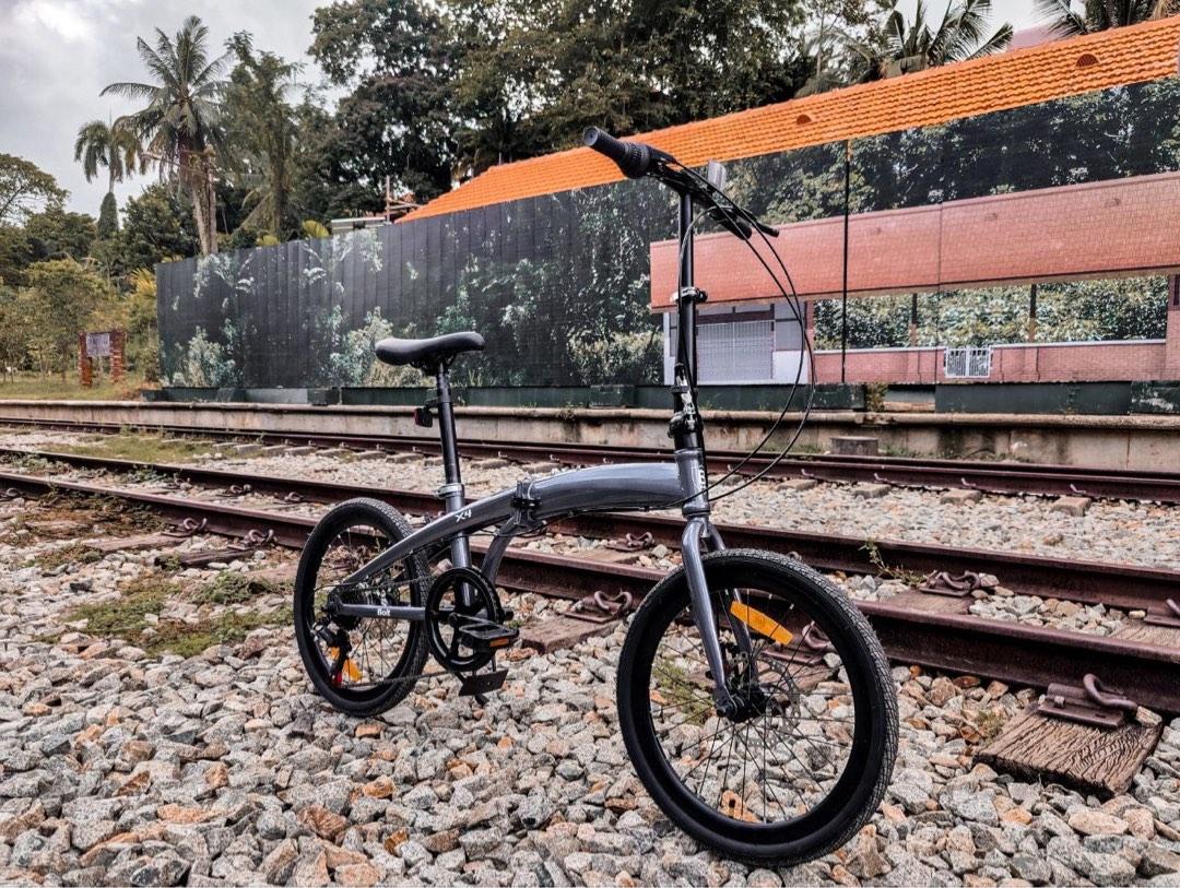 Brand new bolt foldable bike, Sports Equipment, Bicycles & Parts