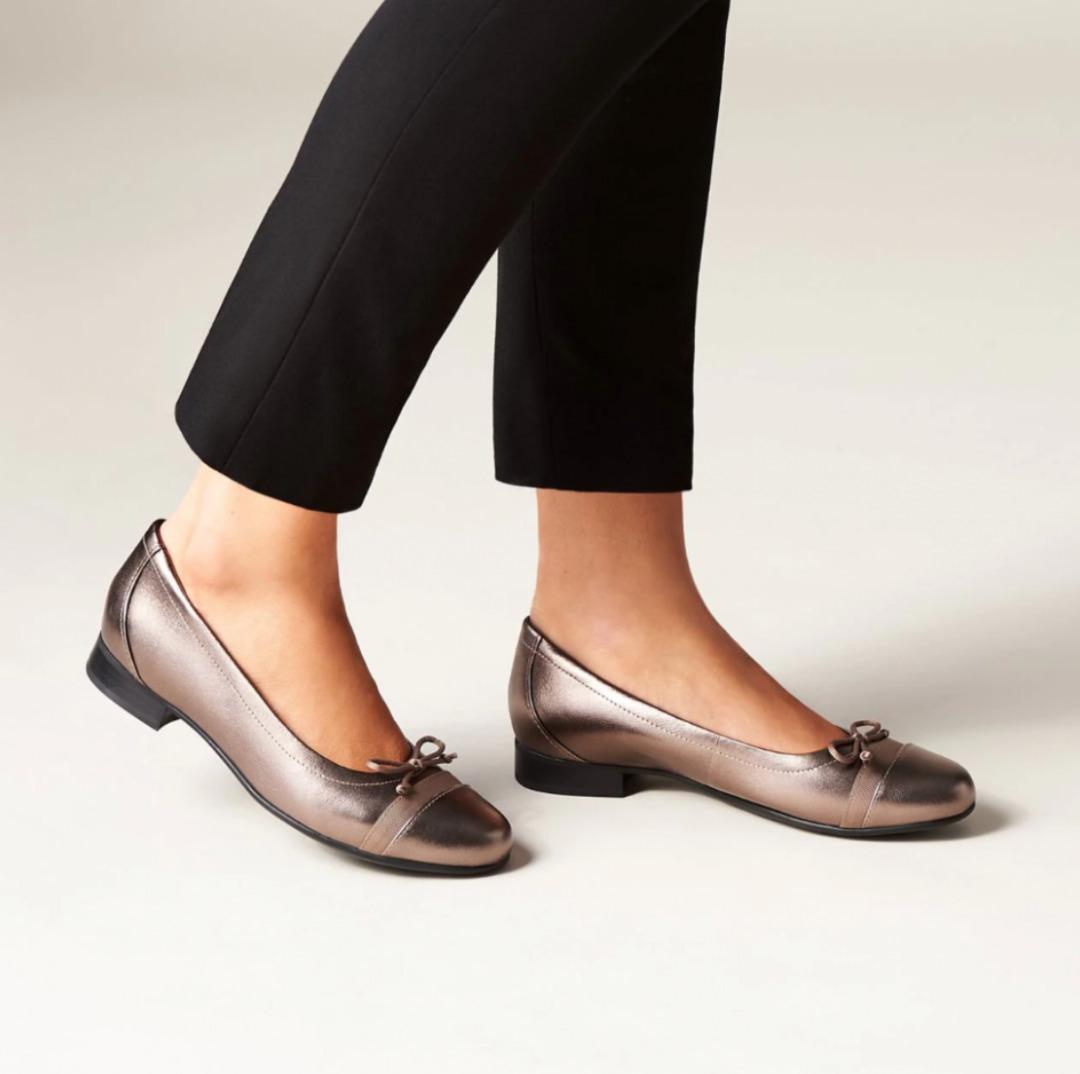 Clarks online footglove shoes