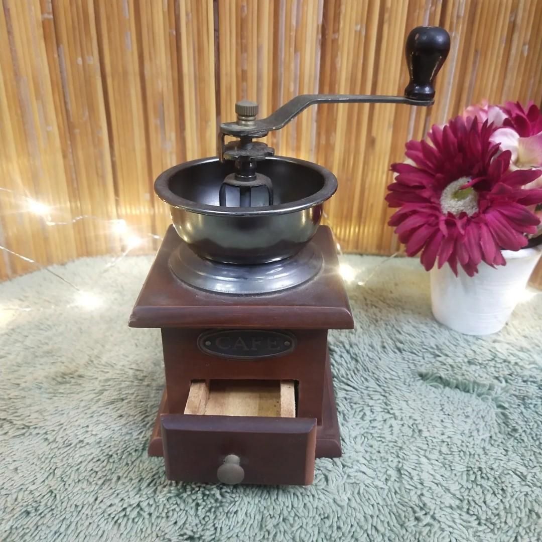 Cafe Manual Coffee Grinder (Category: Coffee & Tea Tableware) located in Malolos. Submitted by jestrelita (Listing ID 1190143643, Image 3). Description: Cafe Manual Coffee Grinder P900 - wooden body and metal grider - good condition 👍💯👍💯👍💯👍.