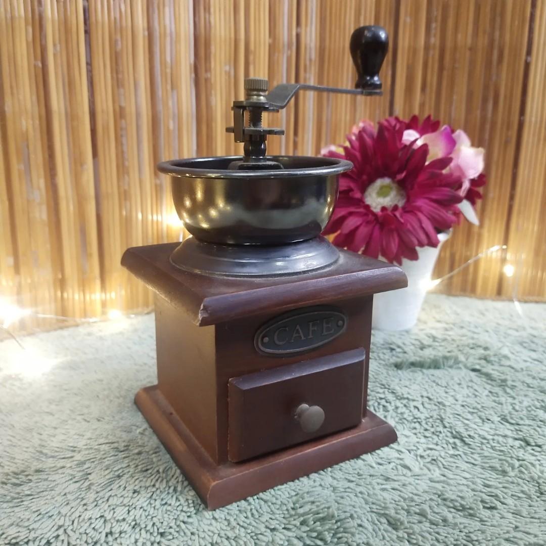 Cafe Manual Coffee Grinder (Category: Coffee & Tea Tableware) located in Malolos. Submitted by jestrelita (Listing ID 1190143643, Image 2). Description: Cafe Manual Coffee Grinder P900 - wooden body and metal grider - good condition 👍💯👍💯👍💯👍.