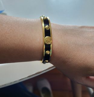 Coach bracelet正品黑金鍋釘開合手䤥64219086847618110