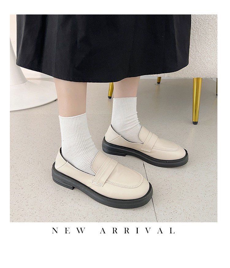 loafers cream