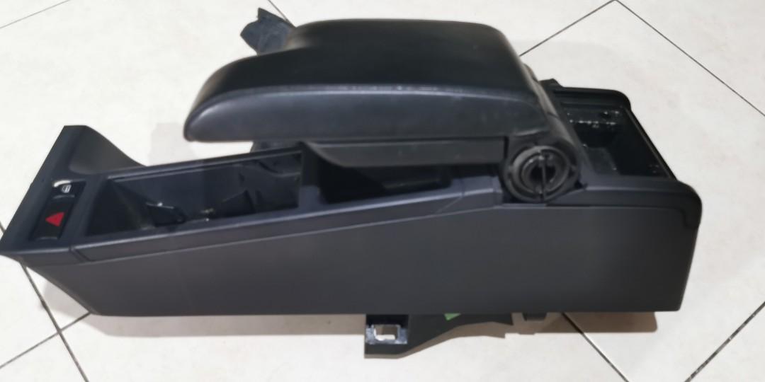BMW E46 Center console, Auto Accessories on Carousell