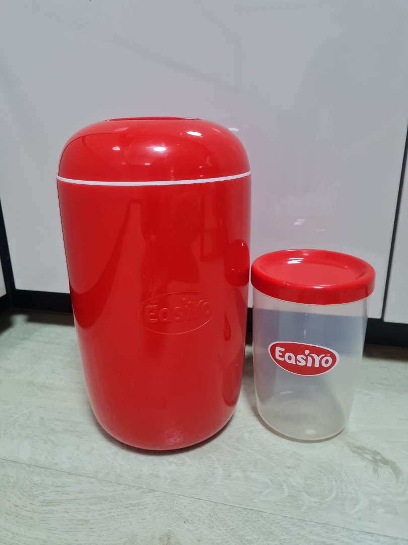 Easiyo yoghurt maker, TV & Home Appliances, Kitchen Appliances, Other
