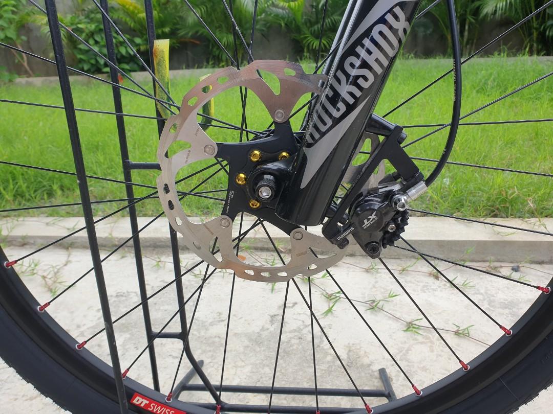 GIANT XTC 27.5 MTB (Category: Bicycles) located in Bantay. Submitted by backyardcyclist (Listing ID 1190221724, Image 3). Description: GIANT XTC 27.5 Mountain bike custom built (accdg to owners preference) Frame: original and legit aluminum AL ALUXX SLR internal cable routing for RD and FD, rear brake cable is external thru downtube tapered headtube pressfit BB size Small color red black white Drivetrain: Shimano Deore XT M8000 2x, FC 34/24 T wit