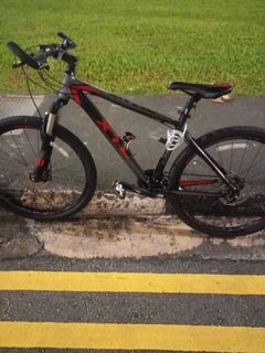 (Category: ) located in . Submitted by chaibao369 (Listing ID 1190177779, Image 1). Description: .