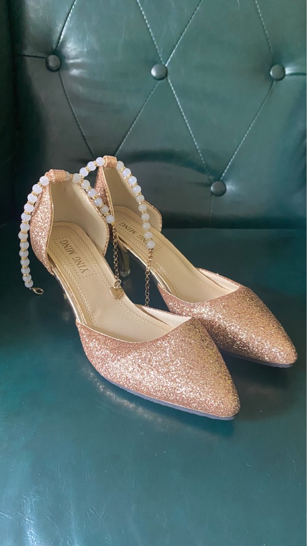 Gold shoes, Women's Fashion, Footwear, Heels on Carousell