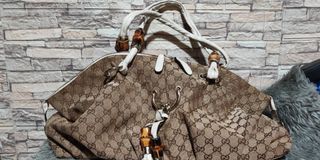 (Category: ) located in . Submitted by trendy_ukay (Listing ID 1190139576, Image 1). Description: .