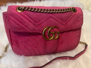 (Category: ) located in . Submitted by Xclusive_Collection (Listing ID 1190173240, Image 1). Description: .