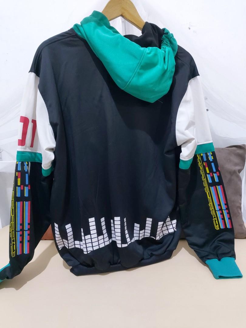 Hatsune miku jaket anime cosplay, Fesyen Wanita, Pakaian Wanita, Baju