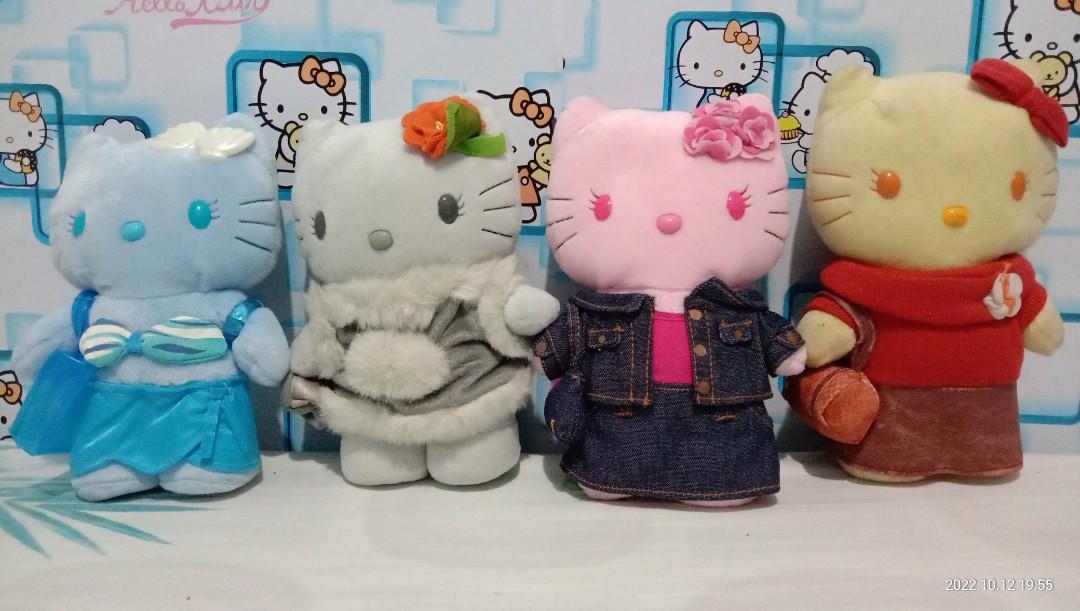 Hello Kitty Four Seasons stufftoy set Mcdo,pre loved (Category: Character Goods) located in Cabuyao City. Submitted by reyesjim60 (Listing ID 1190278640, Image 1). Description: Hello Kitty Four Seasons set Mcdo,pre loved,red with flaws kindly see picture for details.