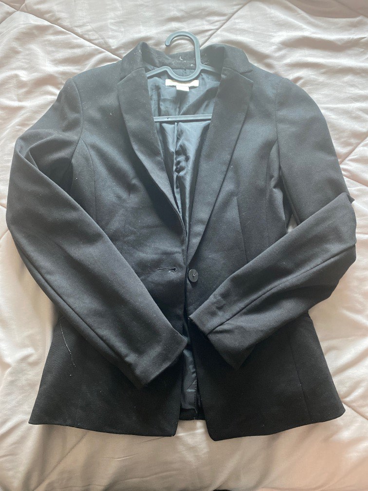 HnM blazer, Women's Fashion, Coats, Jackets and Outerwear on Carousell