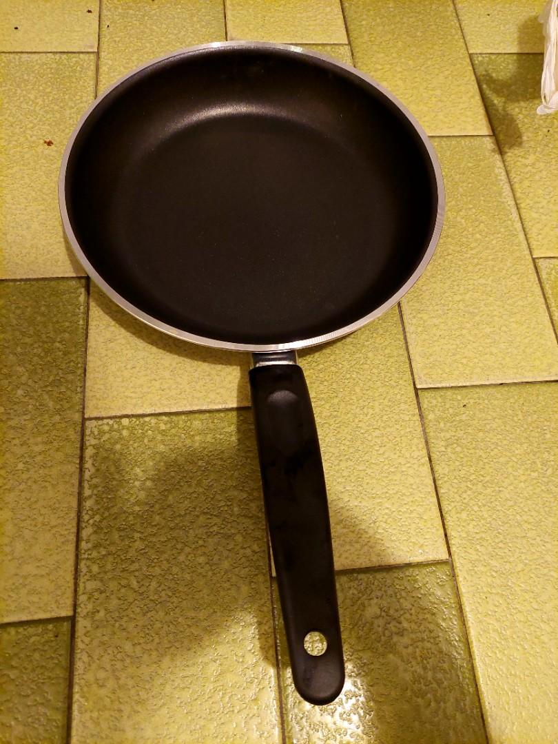 Ikea frying pan, Furniture & Home Living, Kitchenware & Tableware
