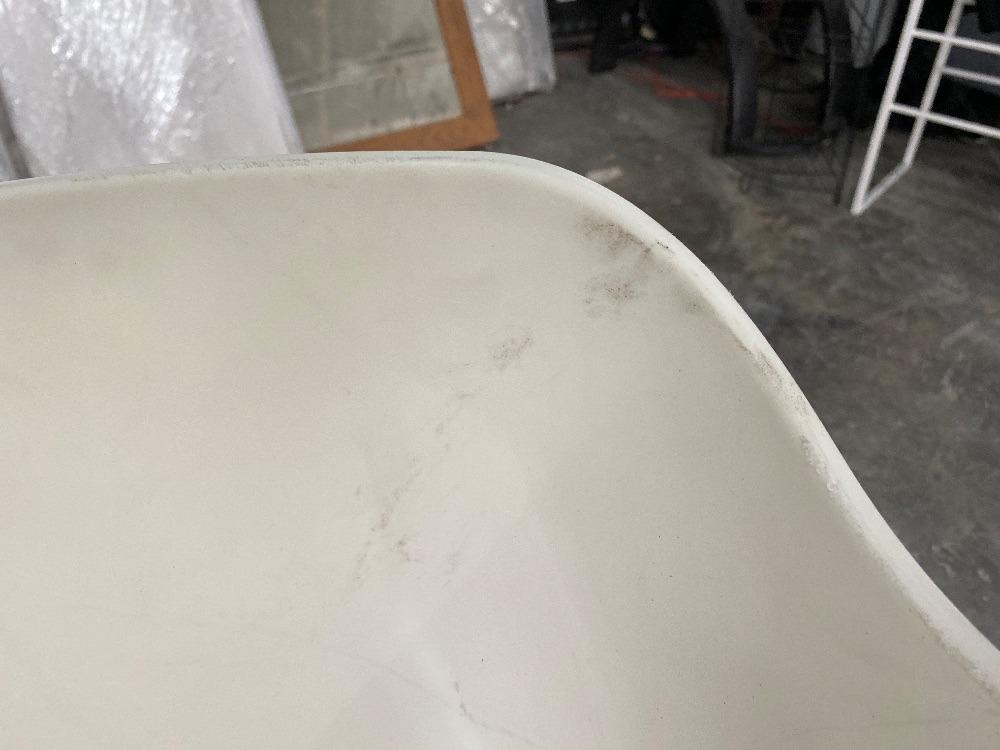 IKEA NORDIC EAMES Chair White Colour / IKEA NORDIC EAMES Kerusi Warna