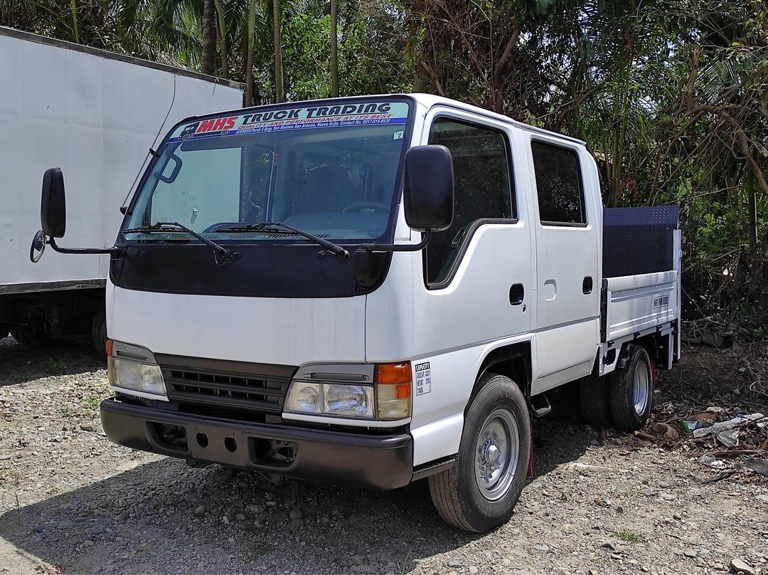 Isuzu Elf Double Cabin 7ft dropside 4JG2 engine inline, Special