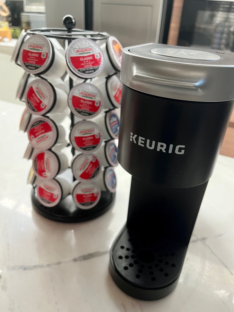 Keurig KMini Coffee Maker + Pod rack + Free pods (30), Furniture & Home Living, Kitchenware