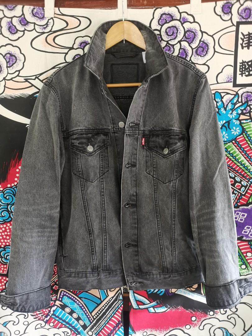Levis black denim outlet jacket fur