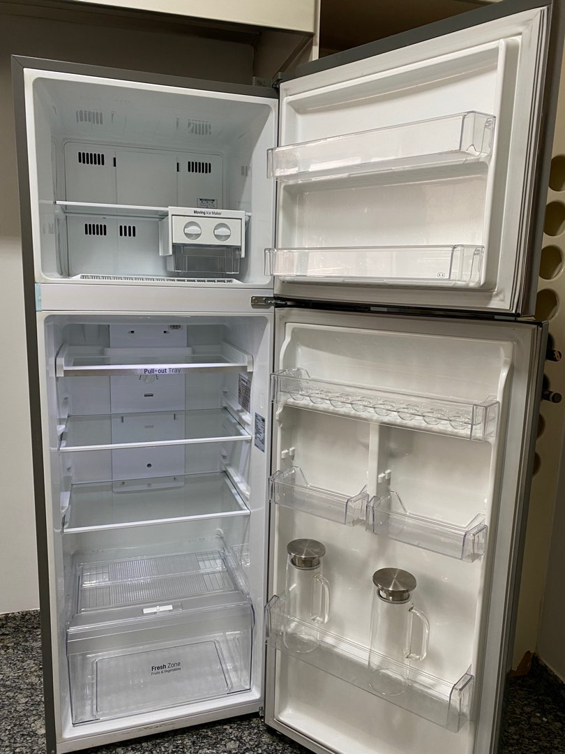 fridge inside parts