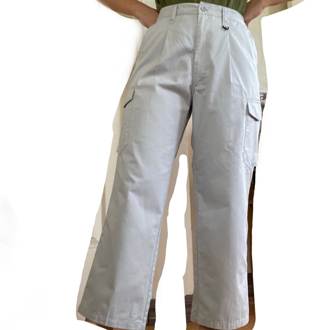 Light grey cargo pants, Women's Fashion, Bottoms, Other Bottoms on