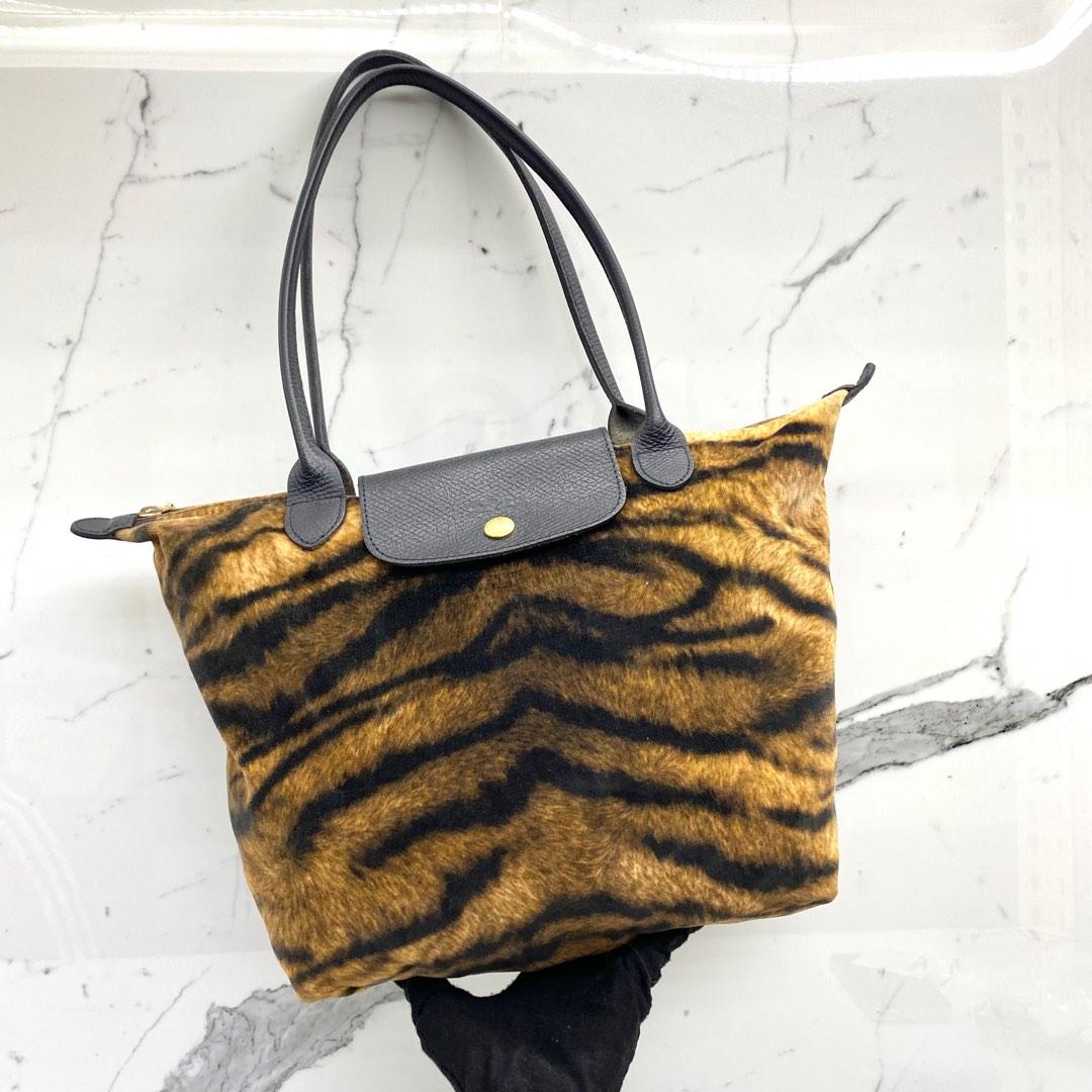 LONGCHAMP TIGER PRINT TOTE BAG 227024128 £, Women's Fashion, Bags