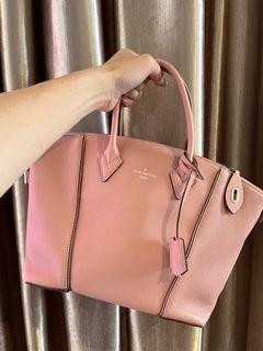 Louis Vuitton, Bags, Louis Vuitton Ivory Leather Suhali Lockit Mm
