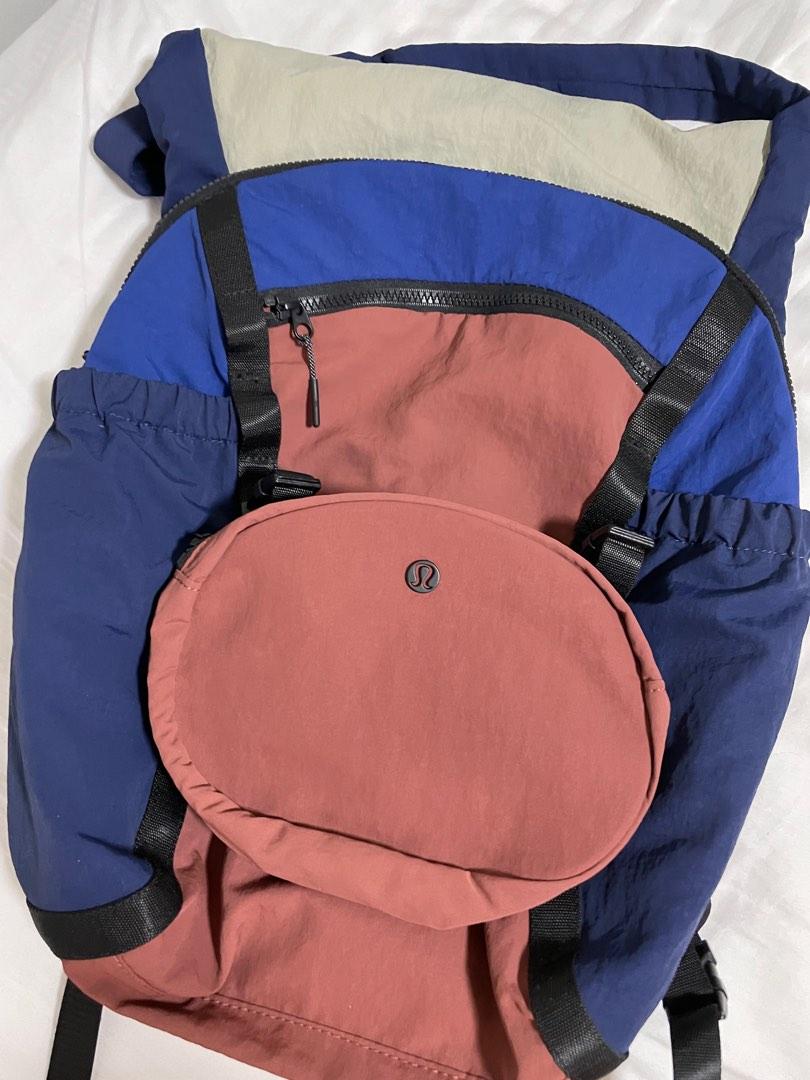 Lululemon backpack sale with detachable purse