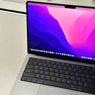 （分類：）位於 。 由 bear.store 提交（商品編號 1190290936，圖片 1）。簡介： 。