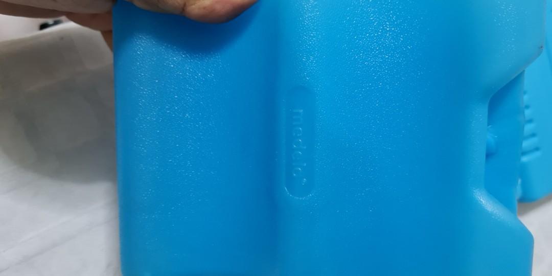 Medela cooling element ice pack ice gel, Babies & Kids, Nursing